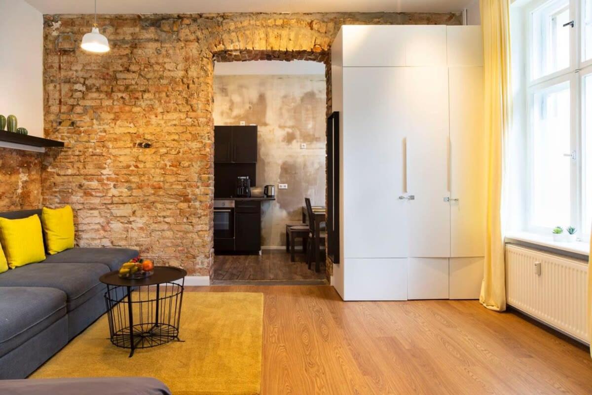 Shabby Chic Plus Self Checkin And Free Street Parking Berlin Exterior photo